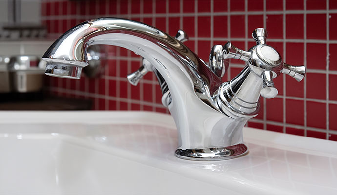 Chrome two handle bathroom faucet fixture